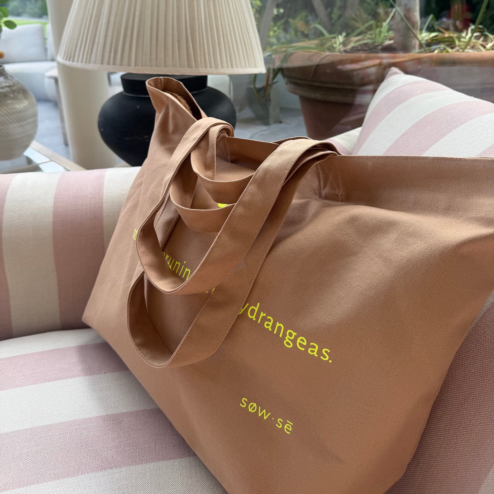 Tote Bag 'I'd Rather Be Pruning My Hydrangeas'